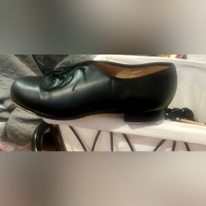 Capezio Black Leather Women's tap shoes tele tone